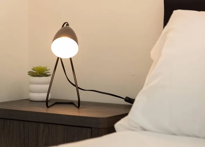 Cozy 5points, Steps From Dt, Mins From Uofa *