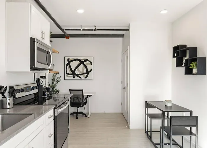 Cozy 5points, Steps From Dt, Mins From Uofa